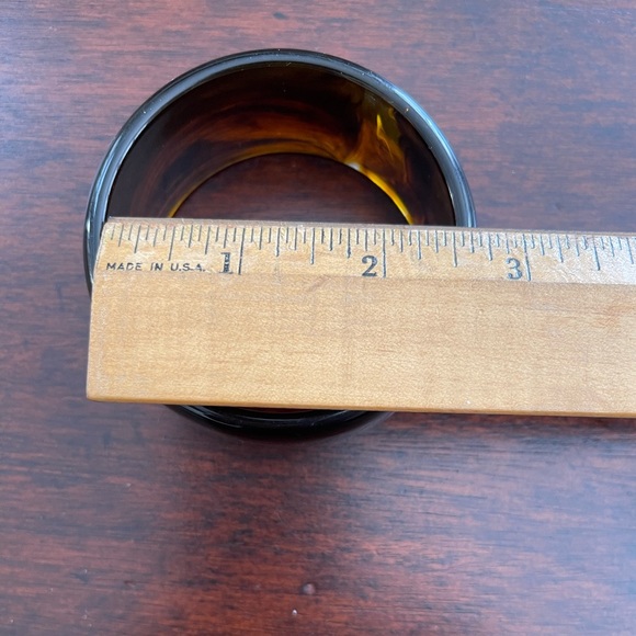 Cellulose acetate dark honey amber color wide bangle bracelet - Picture 6 of 7